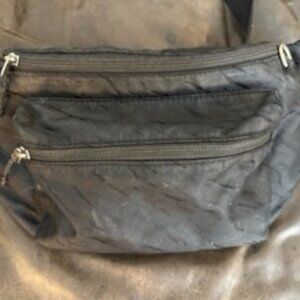 Athleta Crossbody Belt Bag Fanny Pack Used